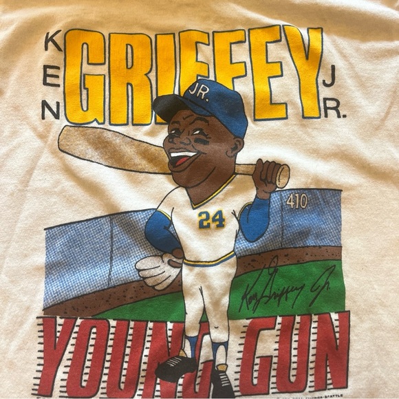 Vintage 1990's Ken Griffey Jr. Seattle Mariners Cartoon T-Shirt Sz. M (10-12) - Picture 4 of 7